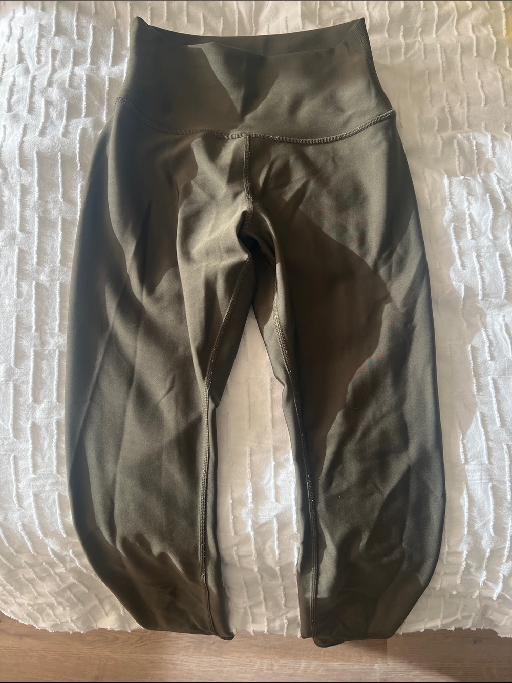 High-Waist Olive Green ALO Leggings